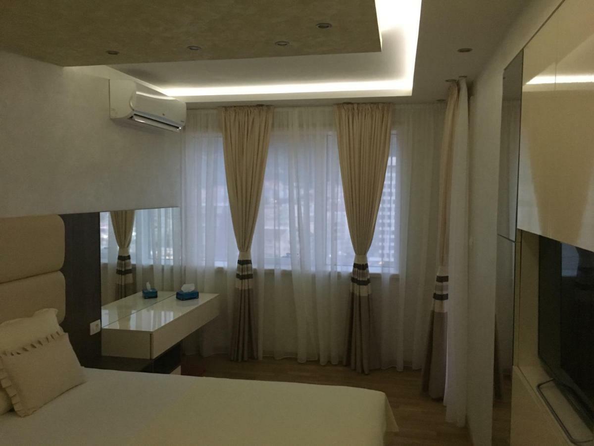 Panoramic Sea View 3-Bedroom Apartment 50 M From The Sea Budva Exteriér fotografie